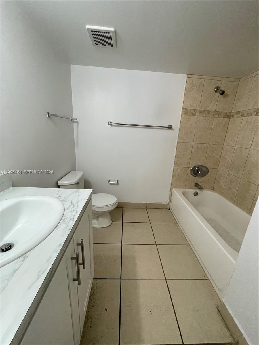 WATERVIEW CONDO - Residential Lease