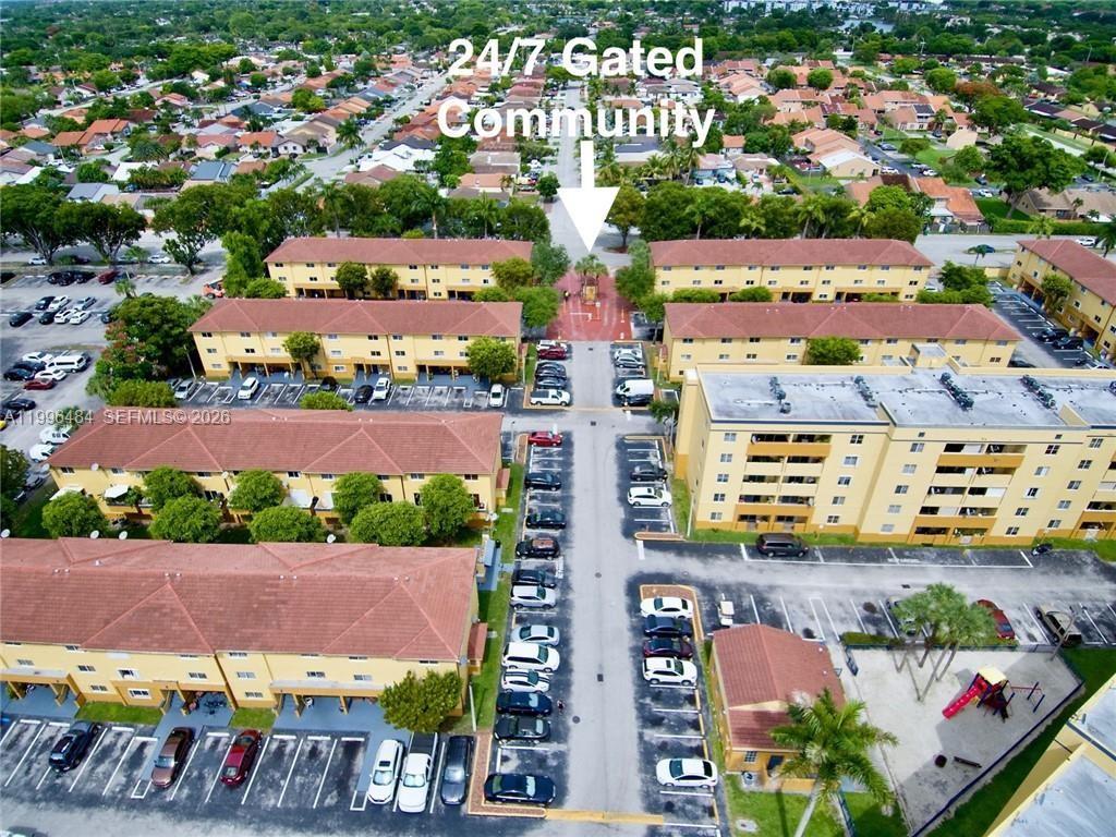 WATERVIEW CONDO - Residential Lease