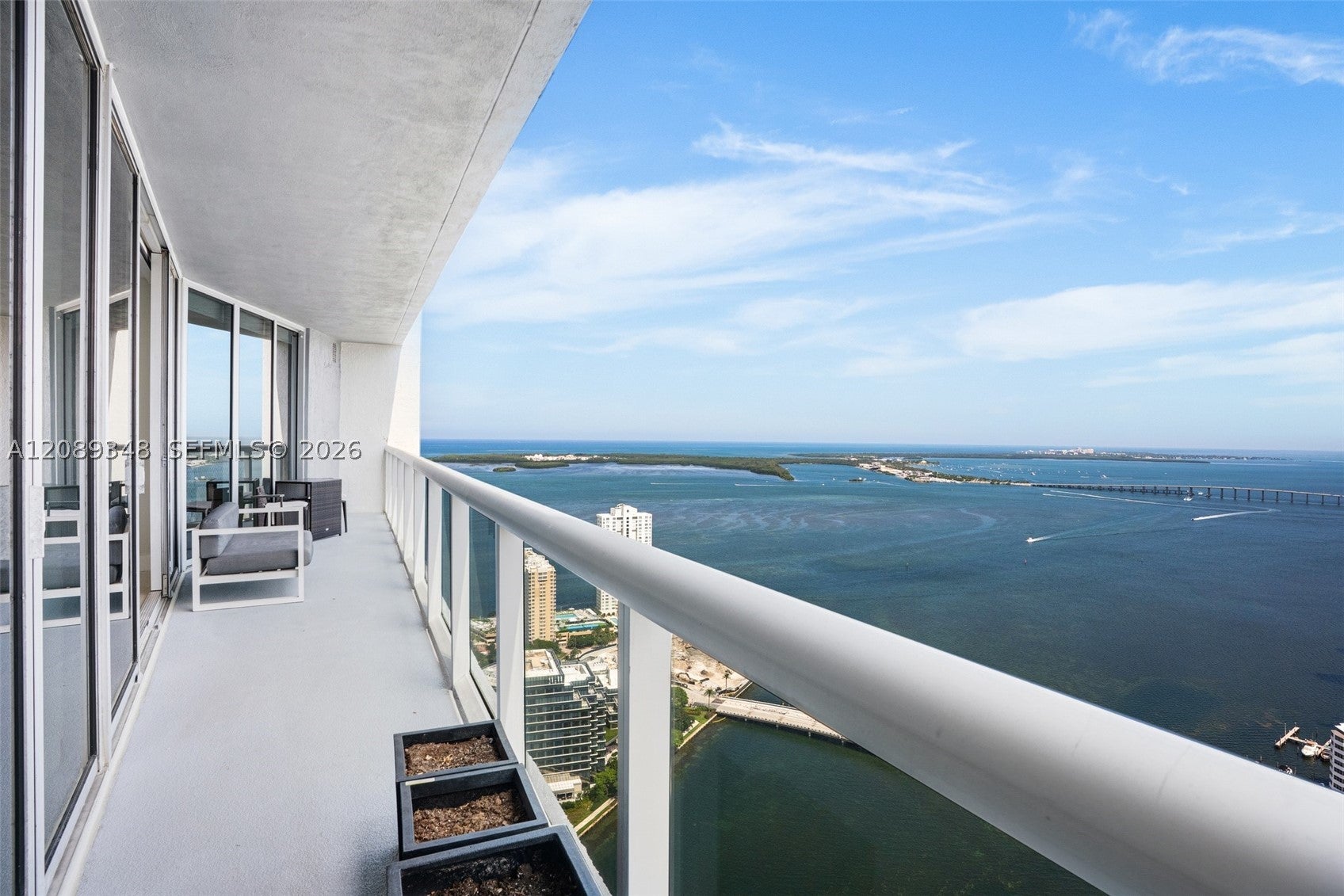 495 Brickell Ave 5005