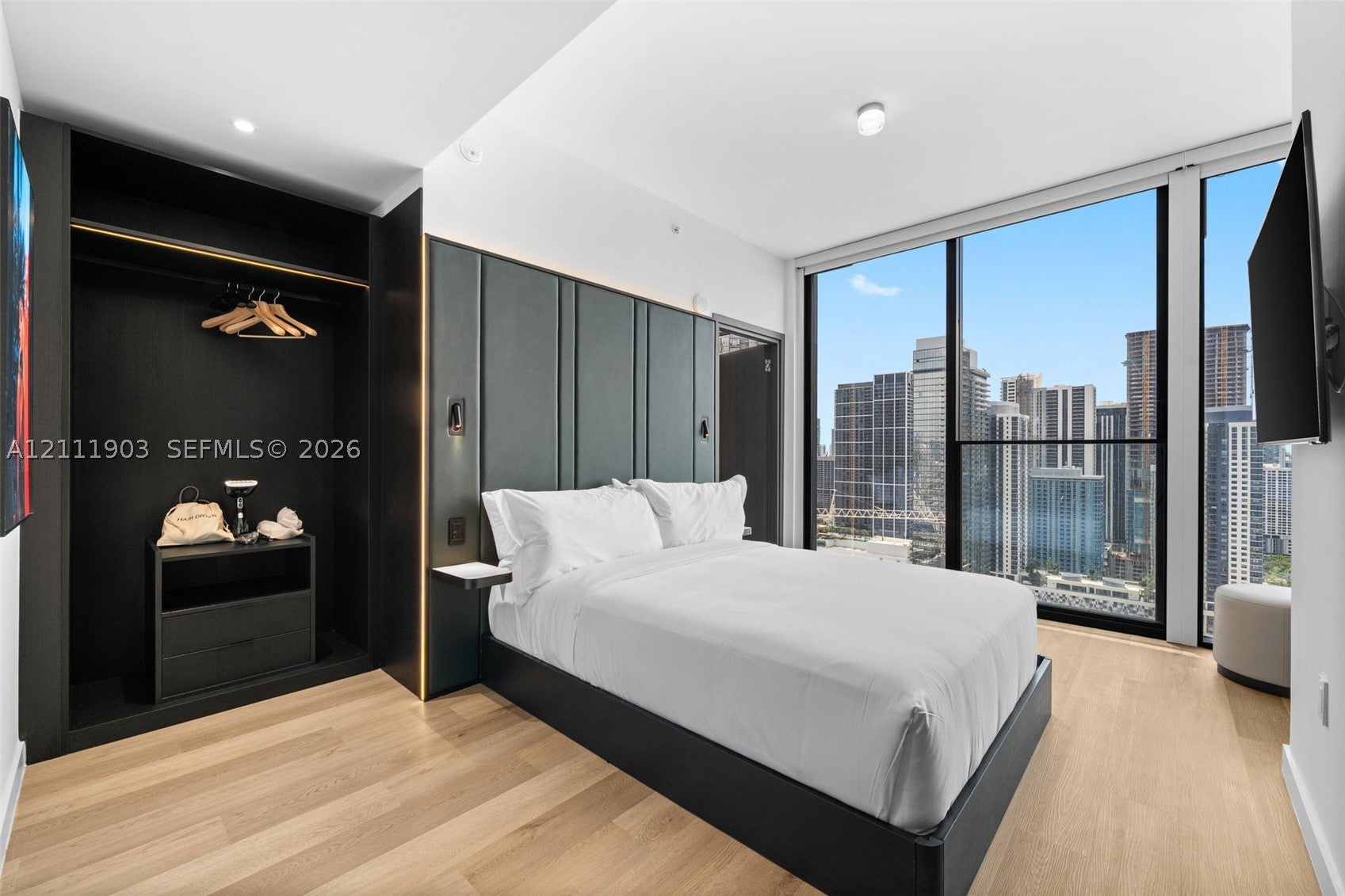 20 NE 11th St 4308, Miami FL 33132