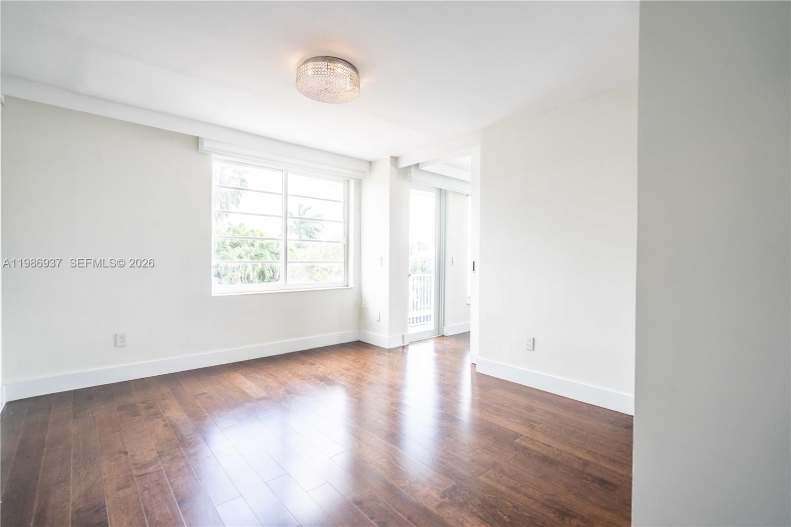 TOWER EAST INCORPORATED C - Residential Lease