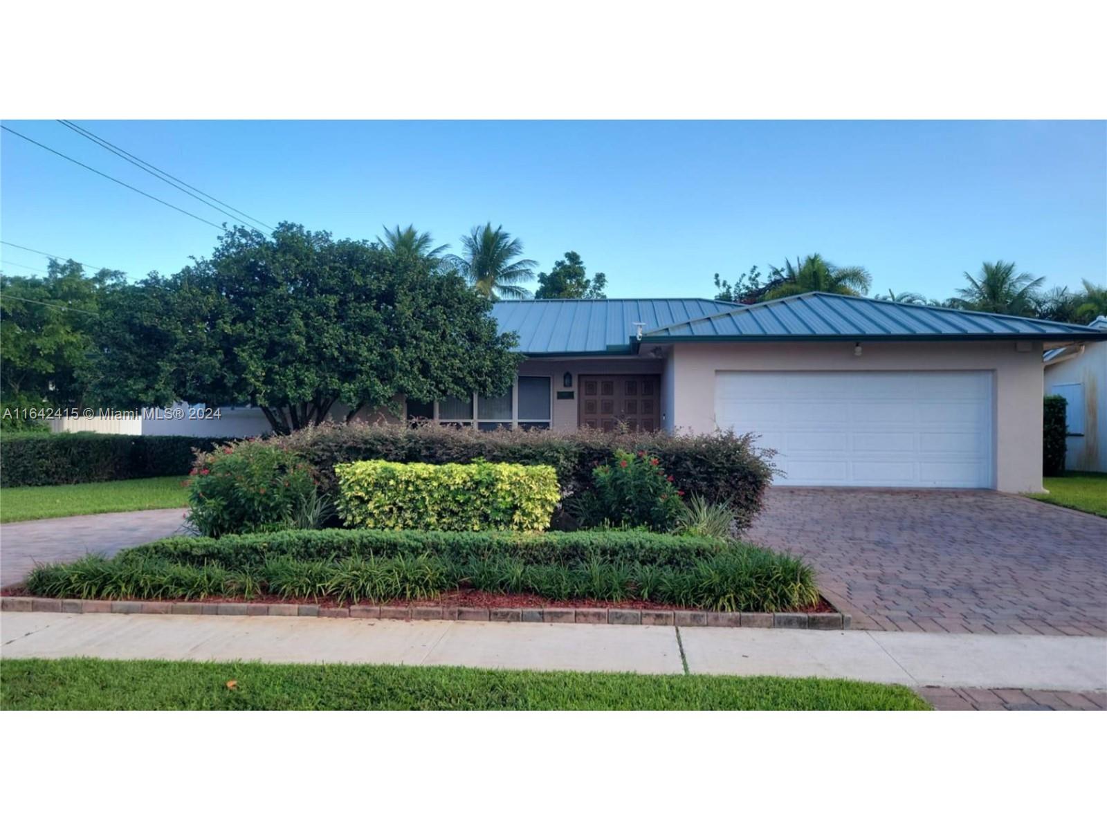 View Hollywood, FL 33021 house