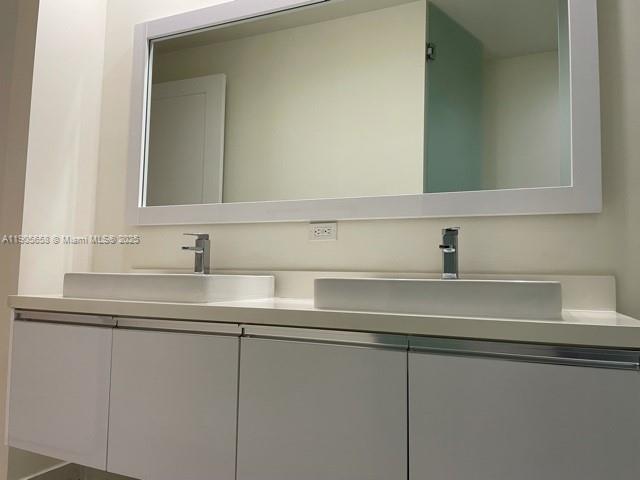 LANDMARK AT DORAL CONDO 2 - Residential Lease