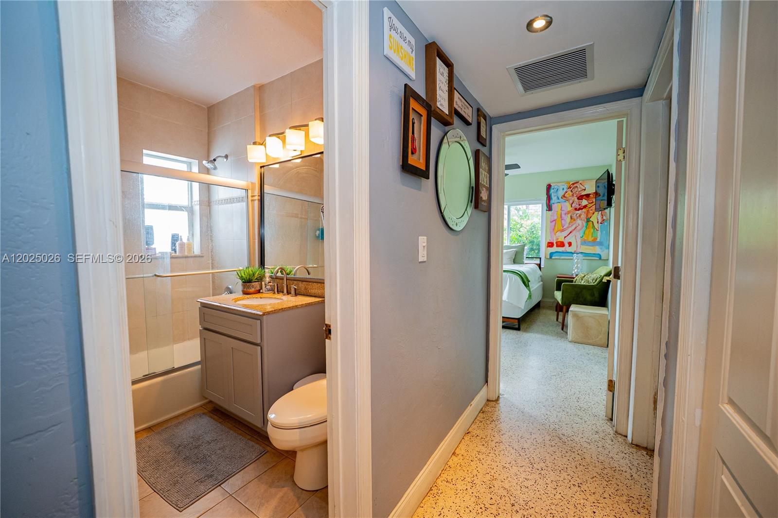 COUNTRY CLUB ESTATES SEC - Residential