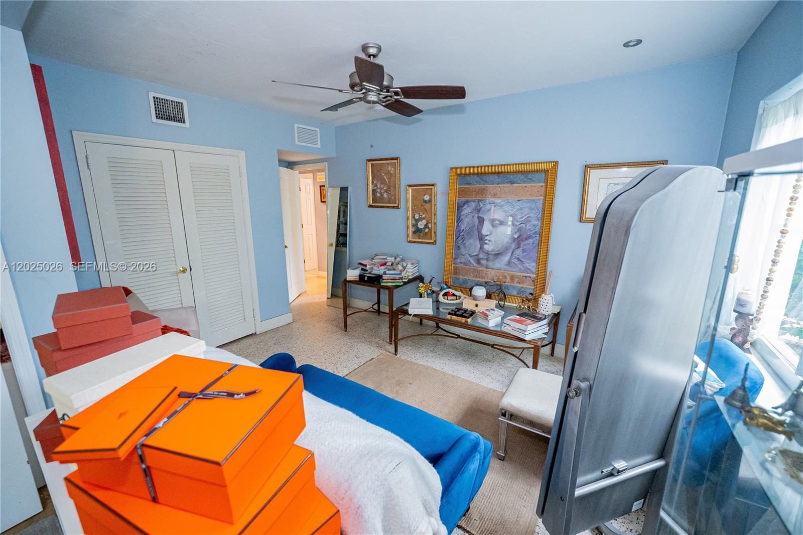 COUNTRY CLUB ESTATES SEC - Residential