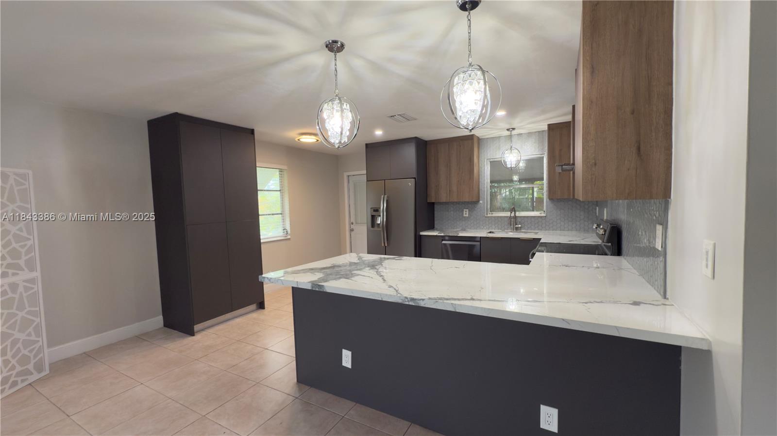 EVERGLADES SUGAR & LAND C - Residential