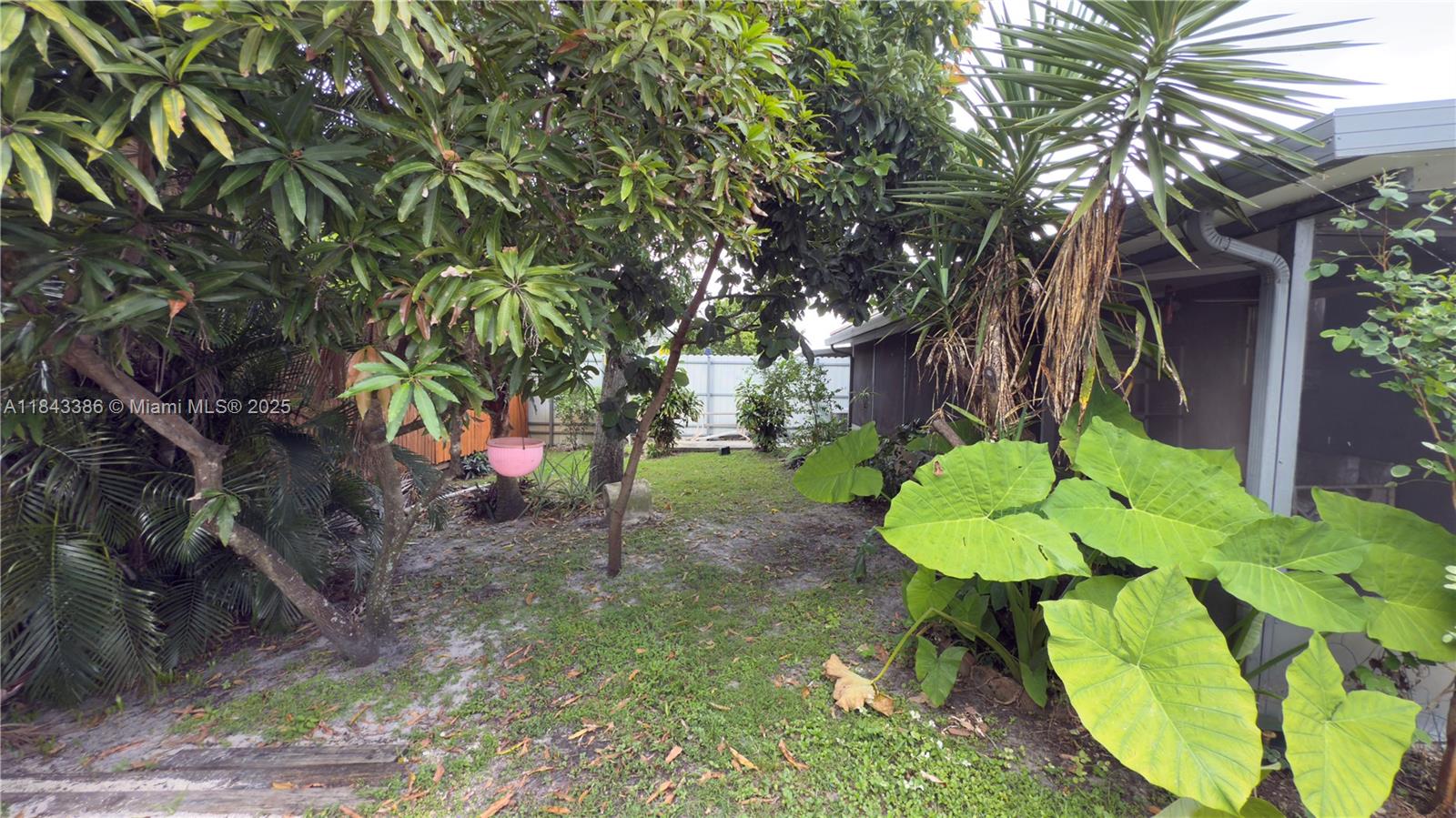 EVERGLADES SUGAR & LAND C - Residential