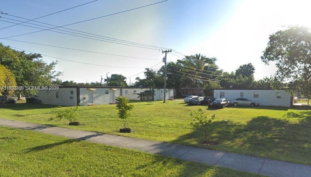 Photo of 10680 SW 172nd St #10627, Miami, FL 33157 (MLS # A11993888)