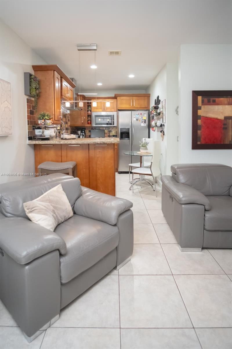 WEST MILLER HEIGHTS SEC 3 - Residential