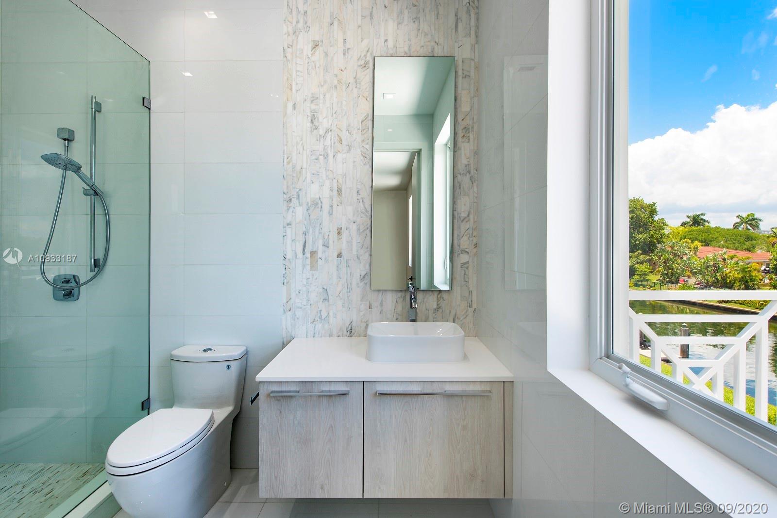 BAY POINT - Residential