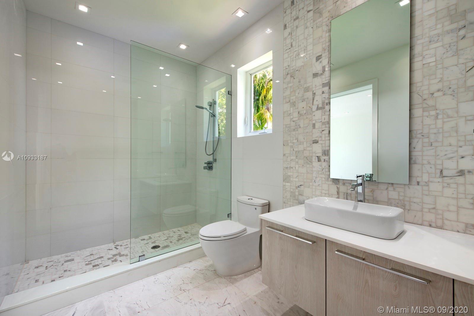 BAY POINT - Residential