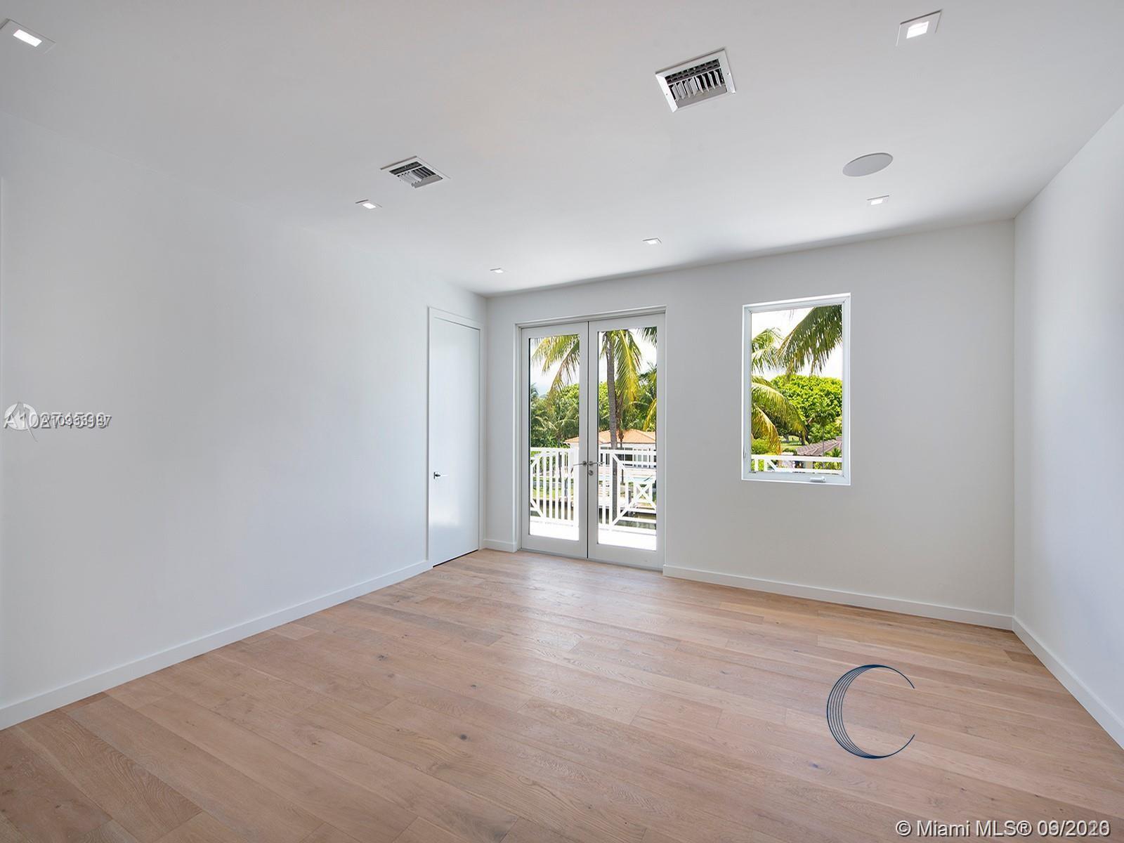 BAY POINT - Residential