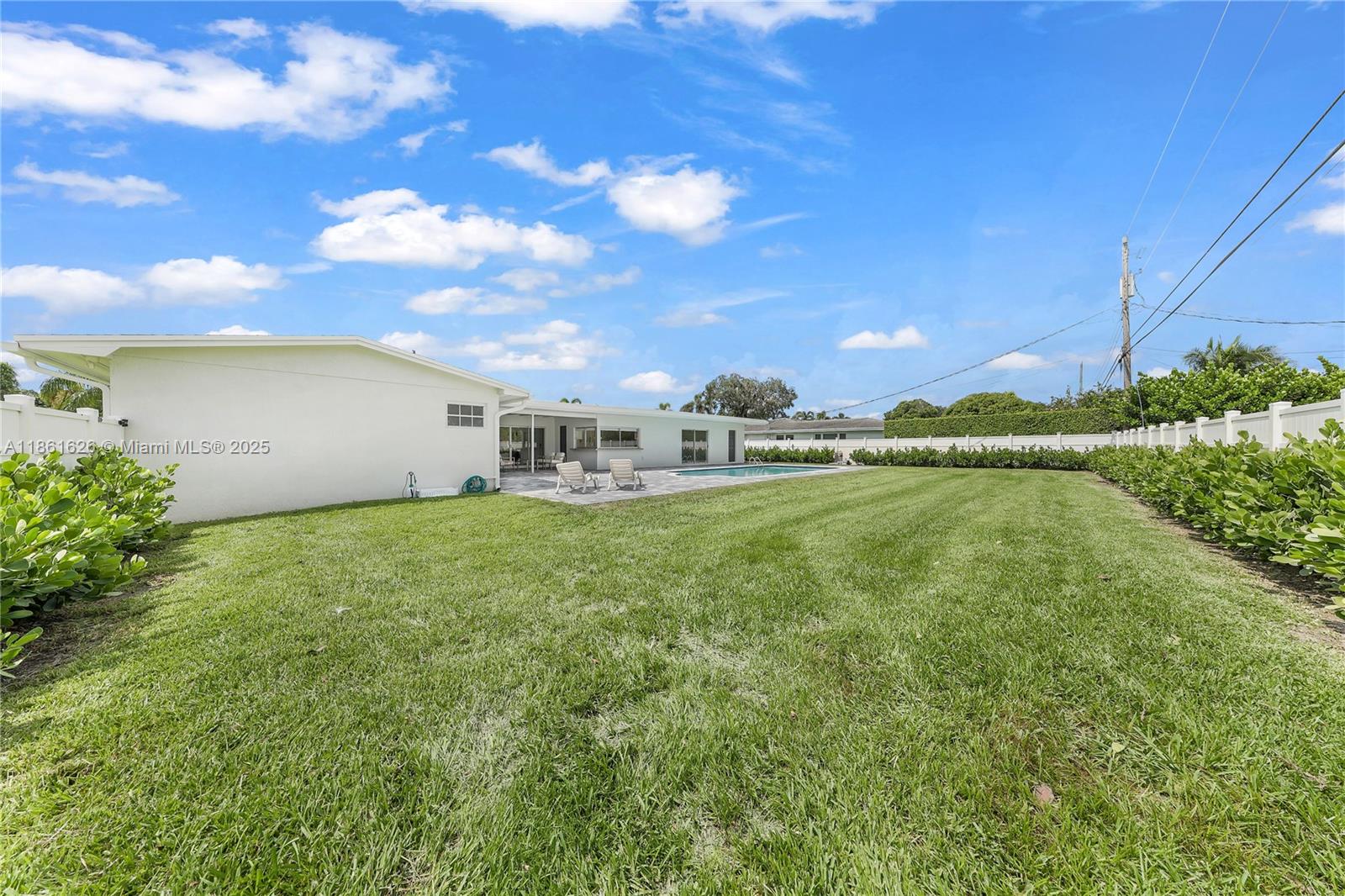 GALE RANCH ESTS - Residential