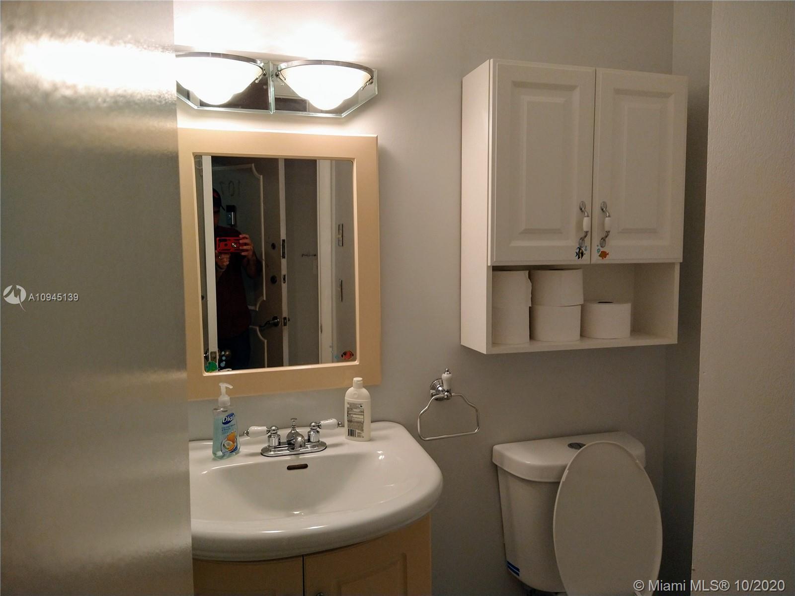 MAYFAIR APT CO-OP - Residential