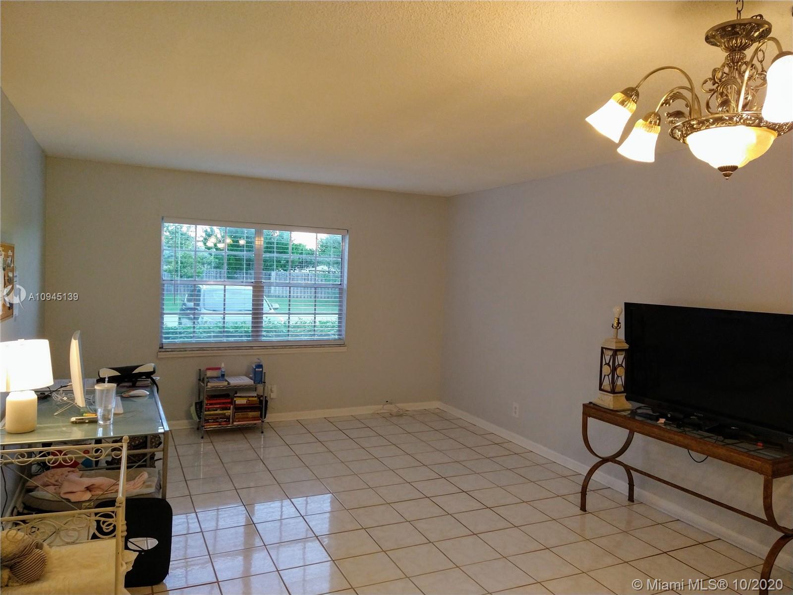 MAYFAIR APT CO-OP - Residential