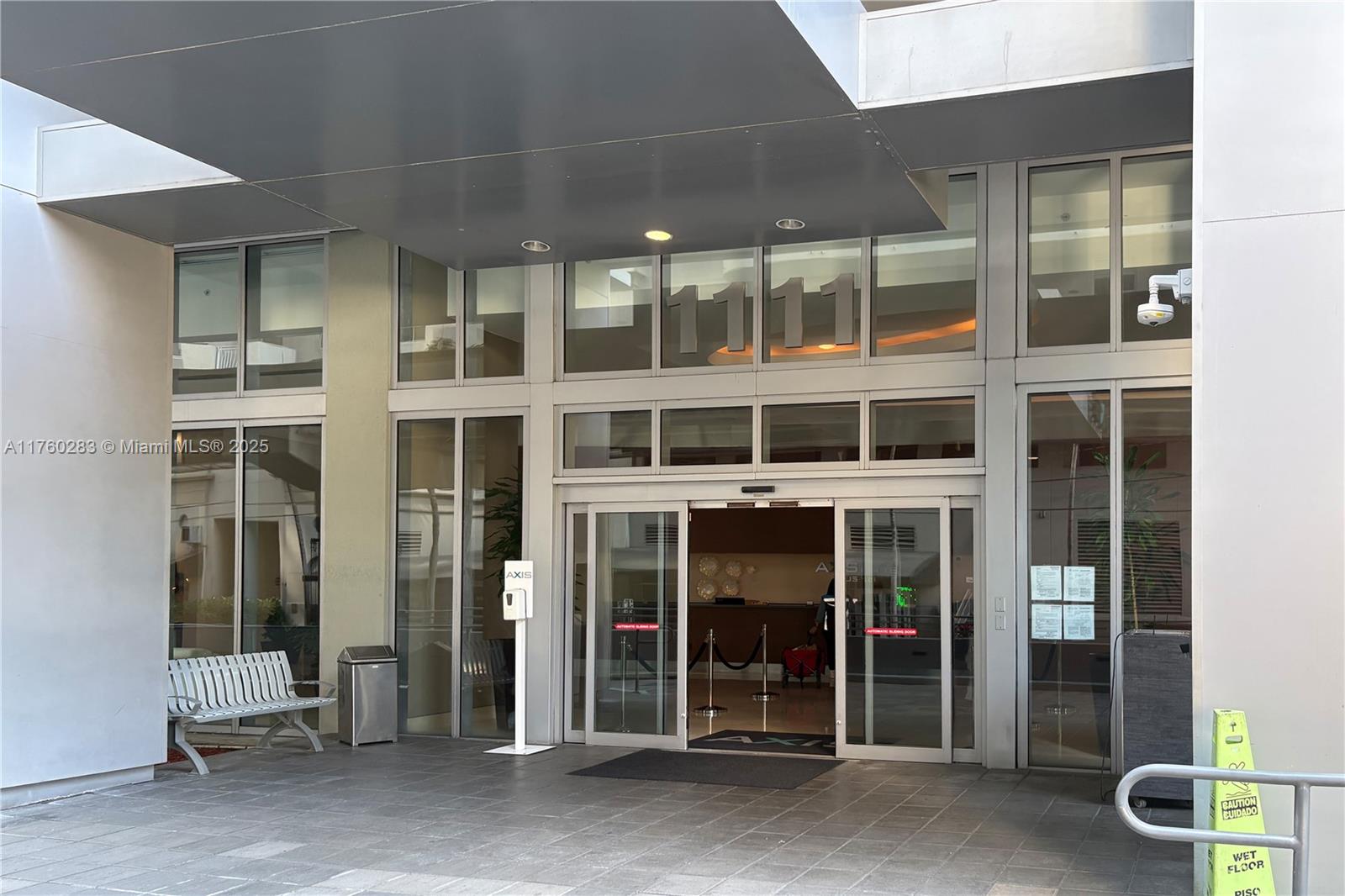 THE AXIS ON BRICKELL II C - Residential