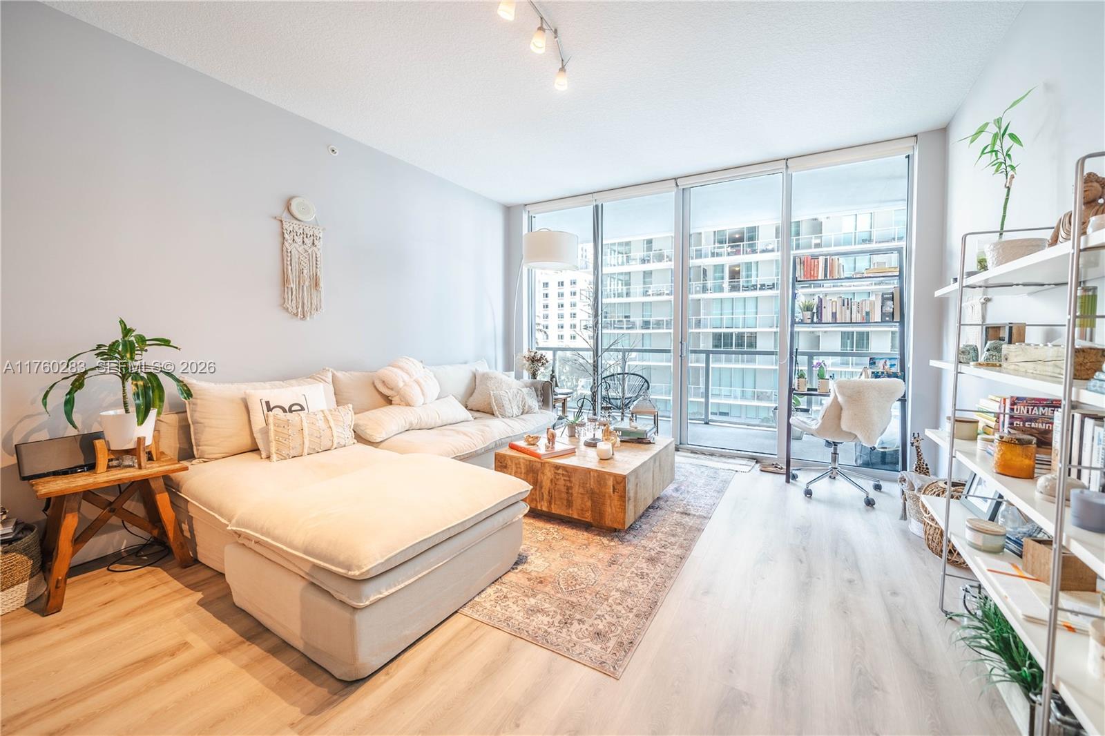 THE AXIS ON BRICKELL II C - Residential