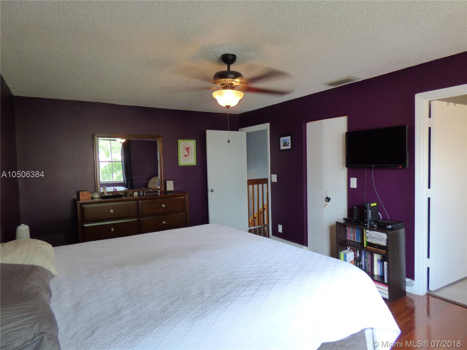 CORAL BAY REPLAT SEC 1 - Residential