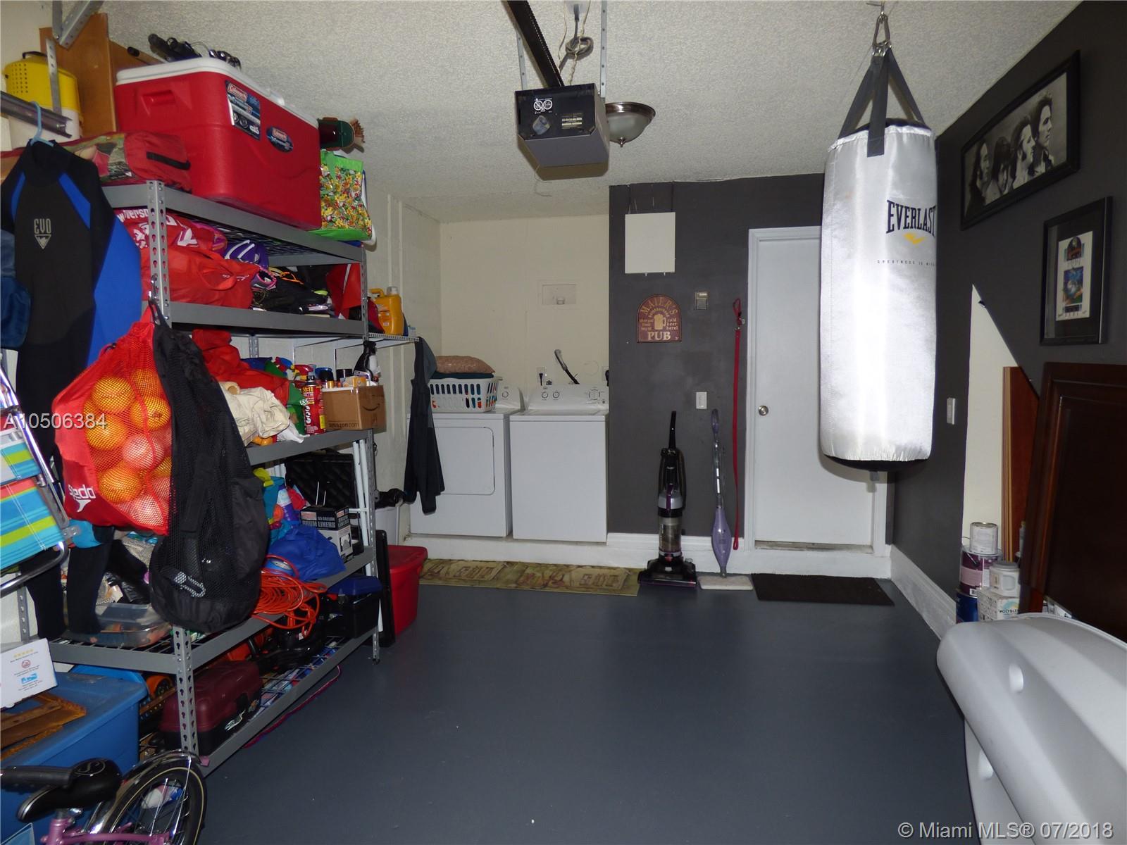 CORAL BAY REPLAT SEC 1 - Residential