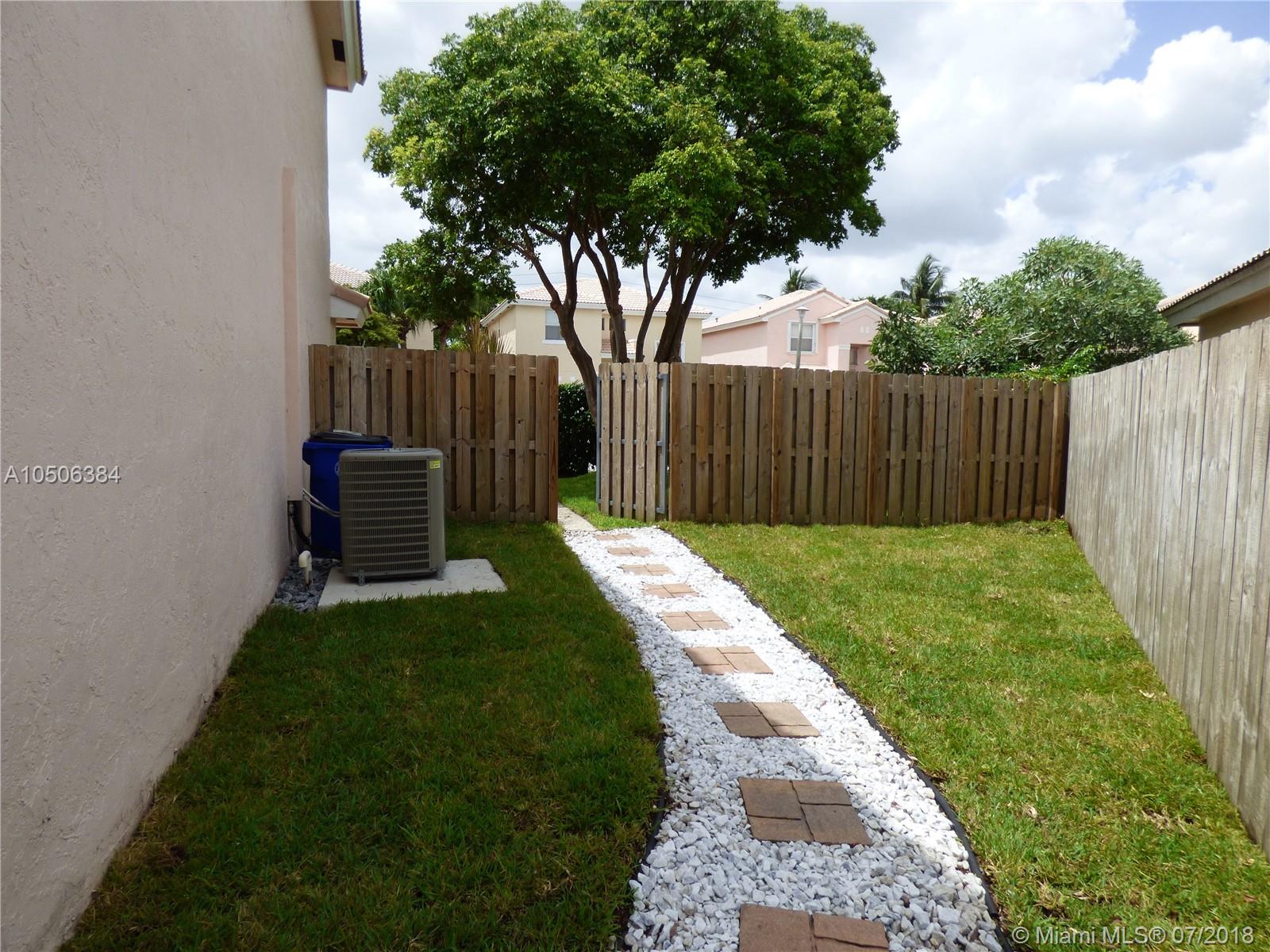 CORAL BAY REPLAT SEC 1 - Residential