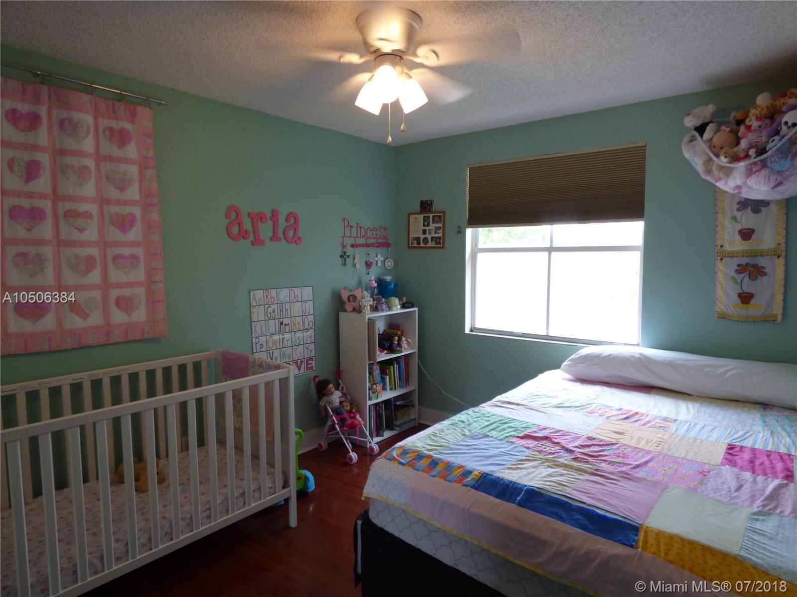 CORAL BAY REPLAT SEC 1 - Residential