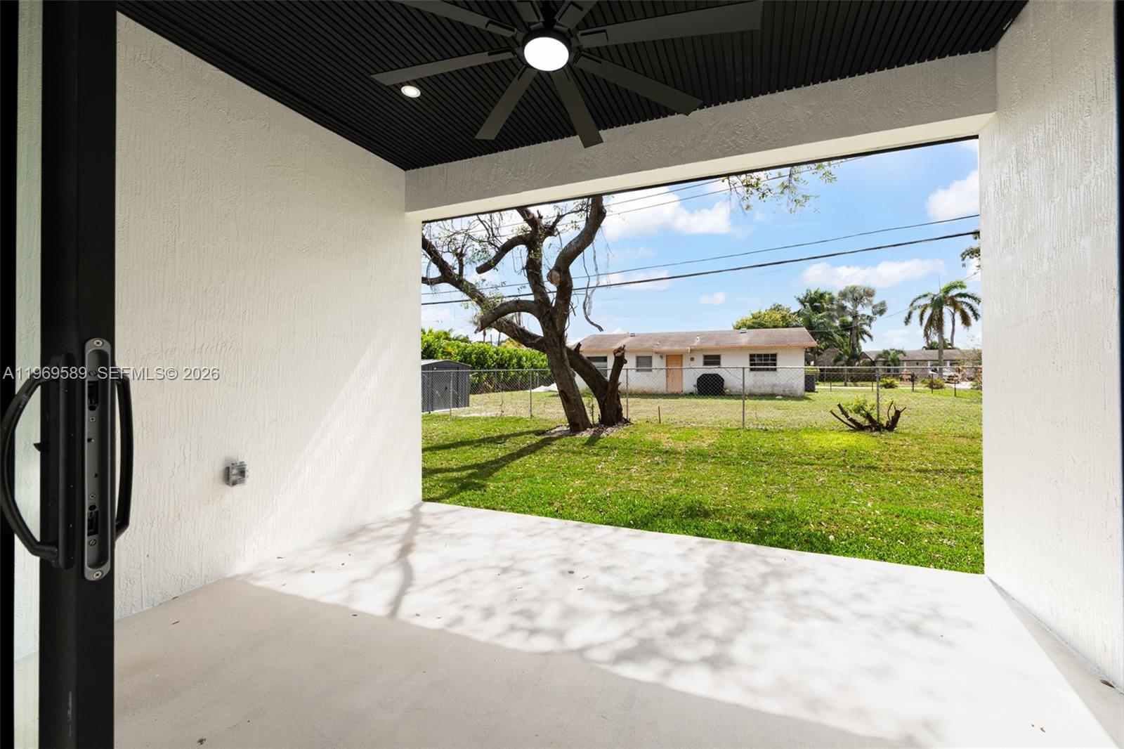 GOLDEN RIDGE - Residential