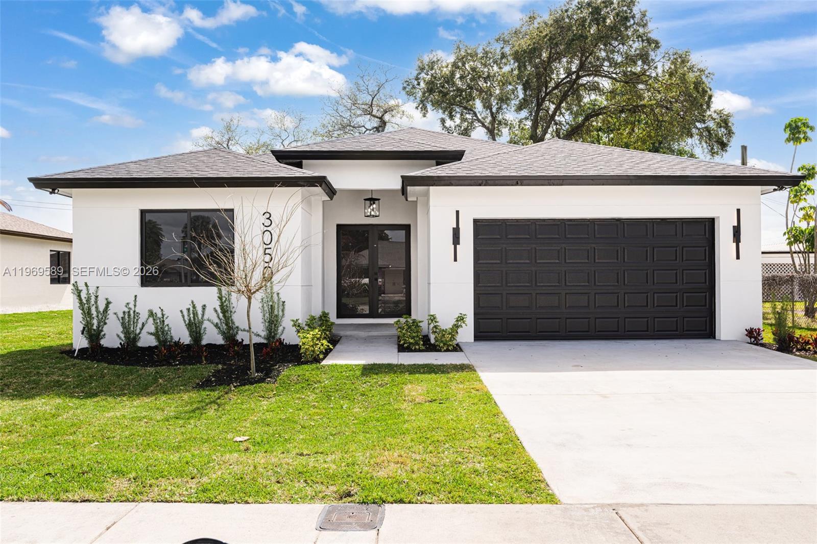 GOLDEN RIDGE - Residential