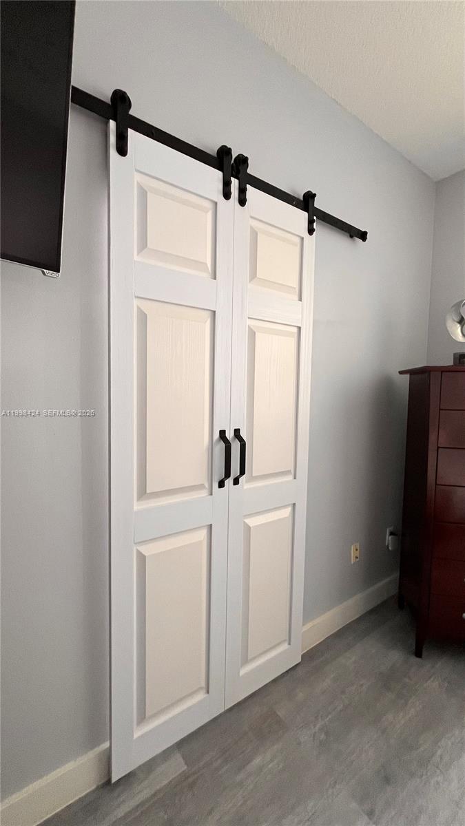 VILLAS AT HARBOR ISLES CO - Residential