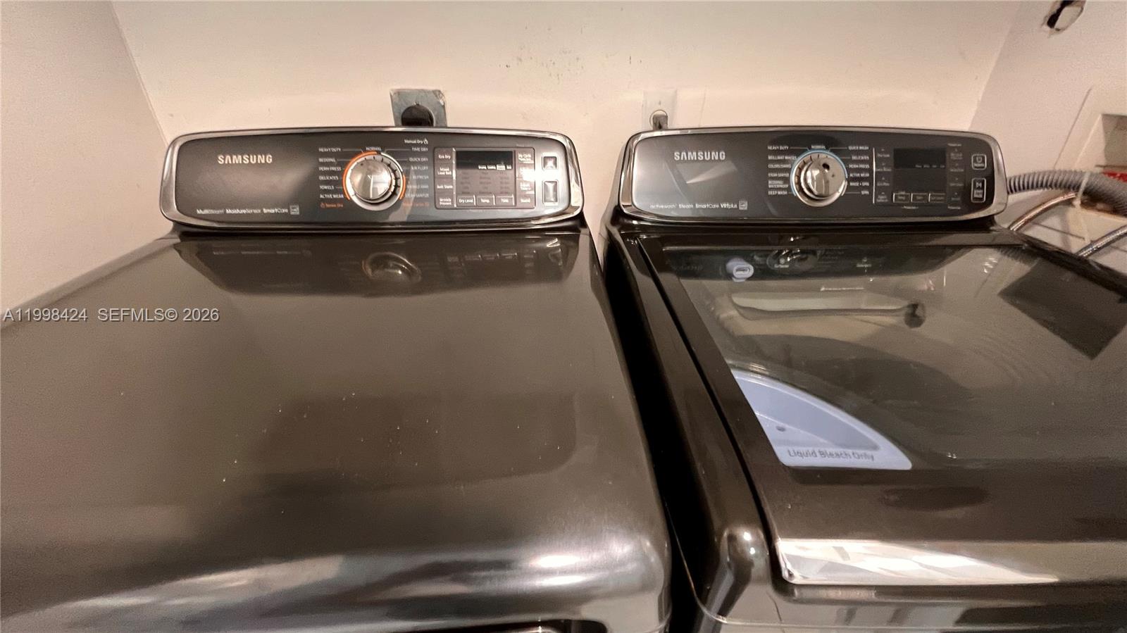 VILLAS AT HARBOR ISLES CO - Residential