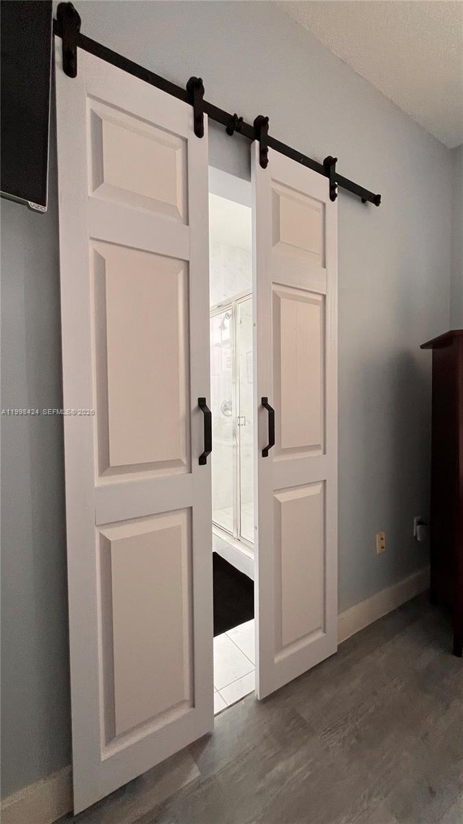 VILLAS AT HARBOR ISLES CO - Residential