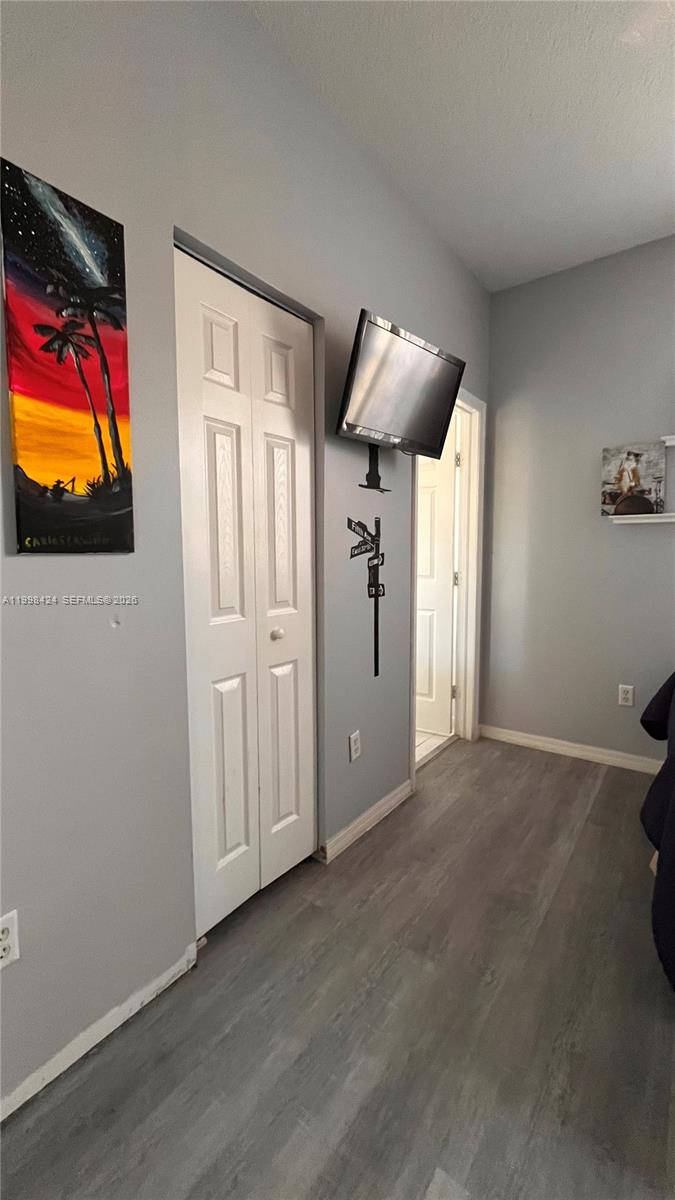 VILLAS AT HARBOR ISLES CO - Residential