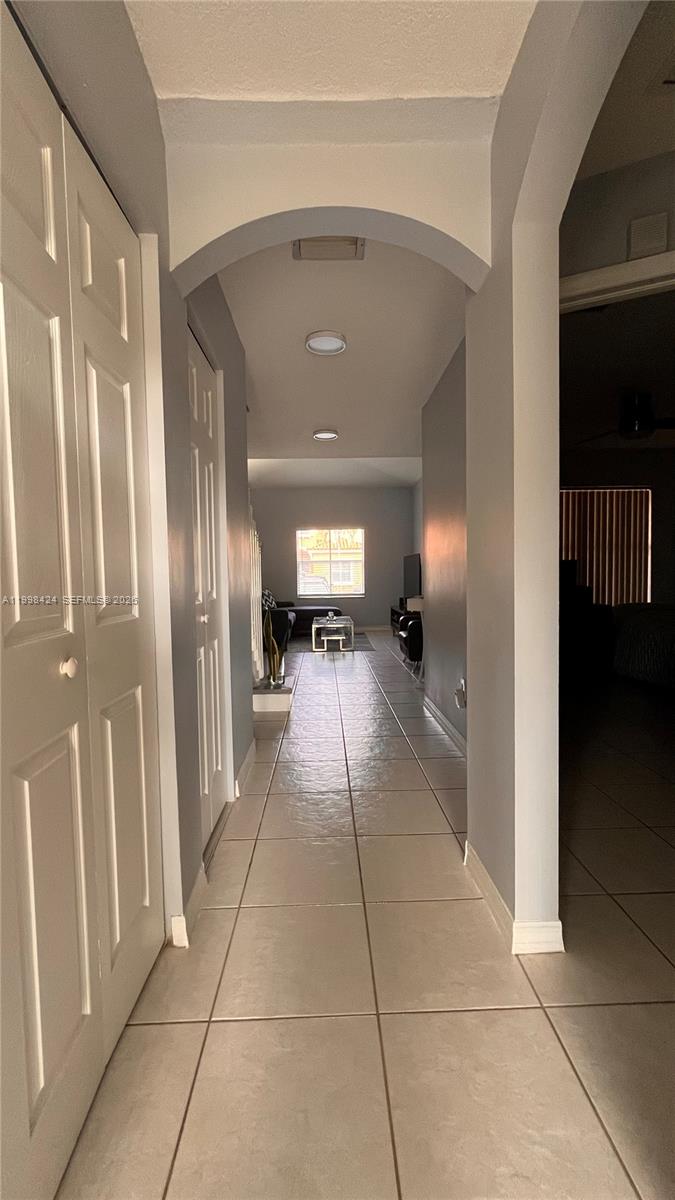 VILLAS AT HARBOR ISLES CO - Residential