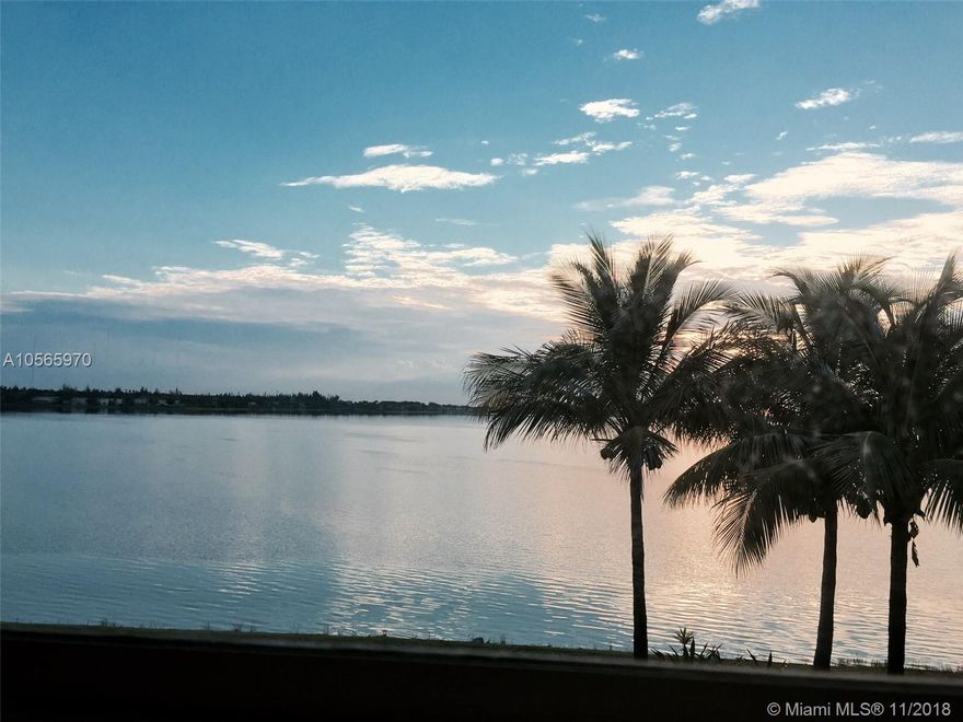 Beautiful tri-level home, 4 bedrooms 3.5 baths sits on one of the largest lake in the county. Well kept residence. Manned gated community, clubhouse, swimming pool and gym onsite. Conveniently located to highways, schools, hospitals and shopping.