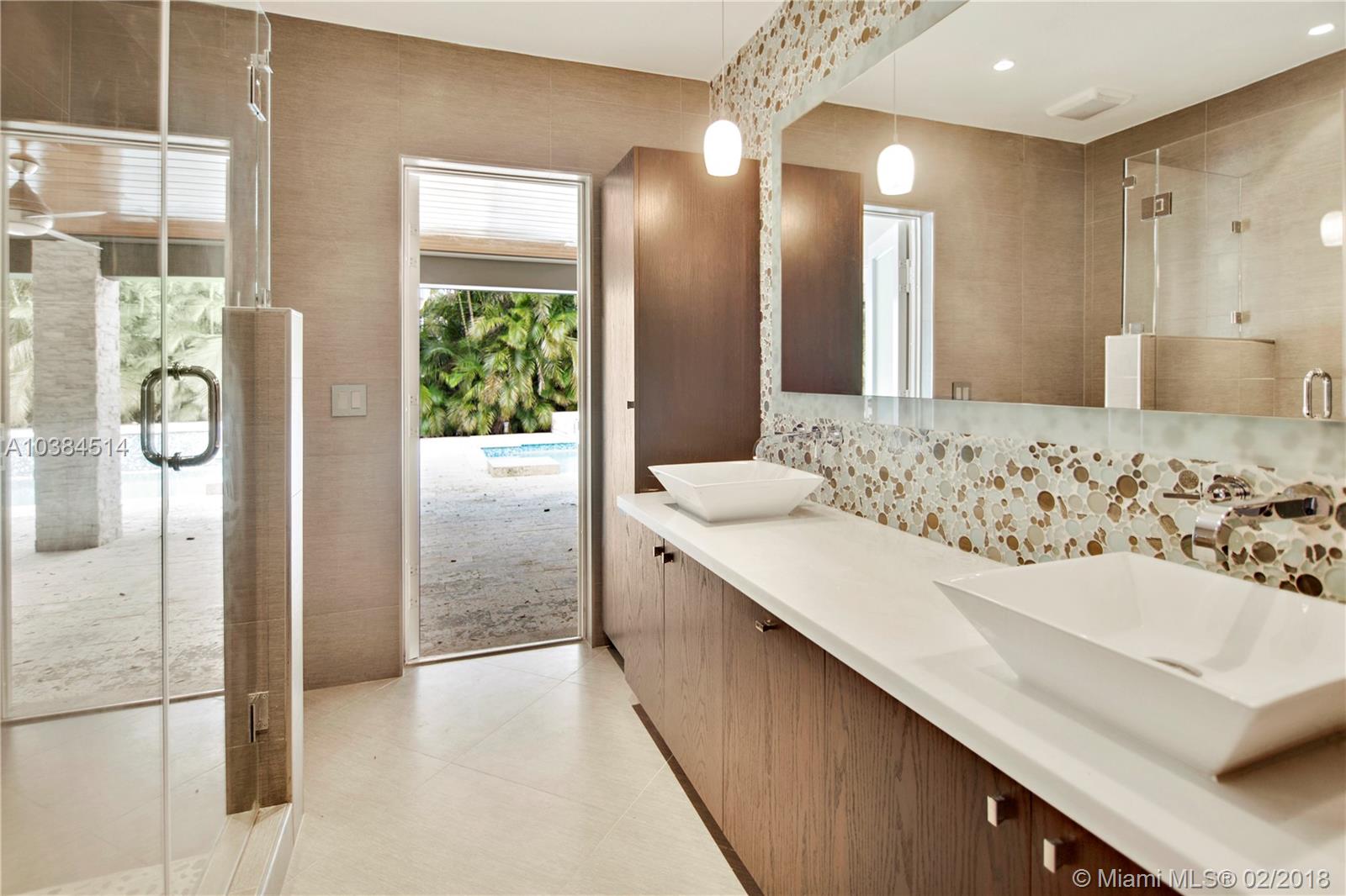 MIAMI LAKES - LOCH LOMOND - Residential