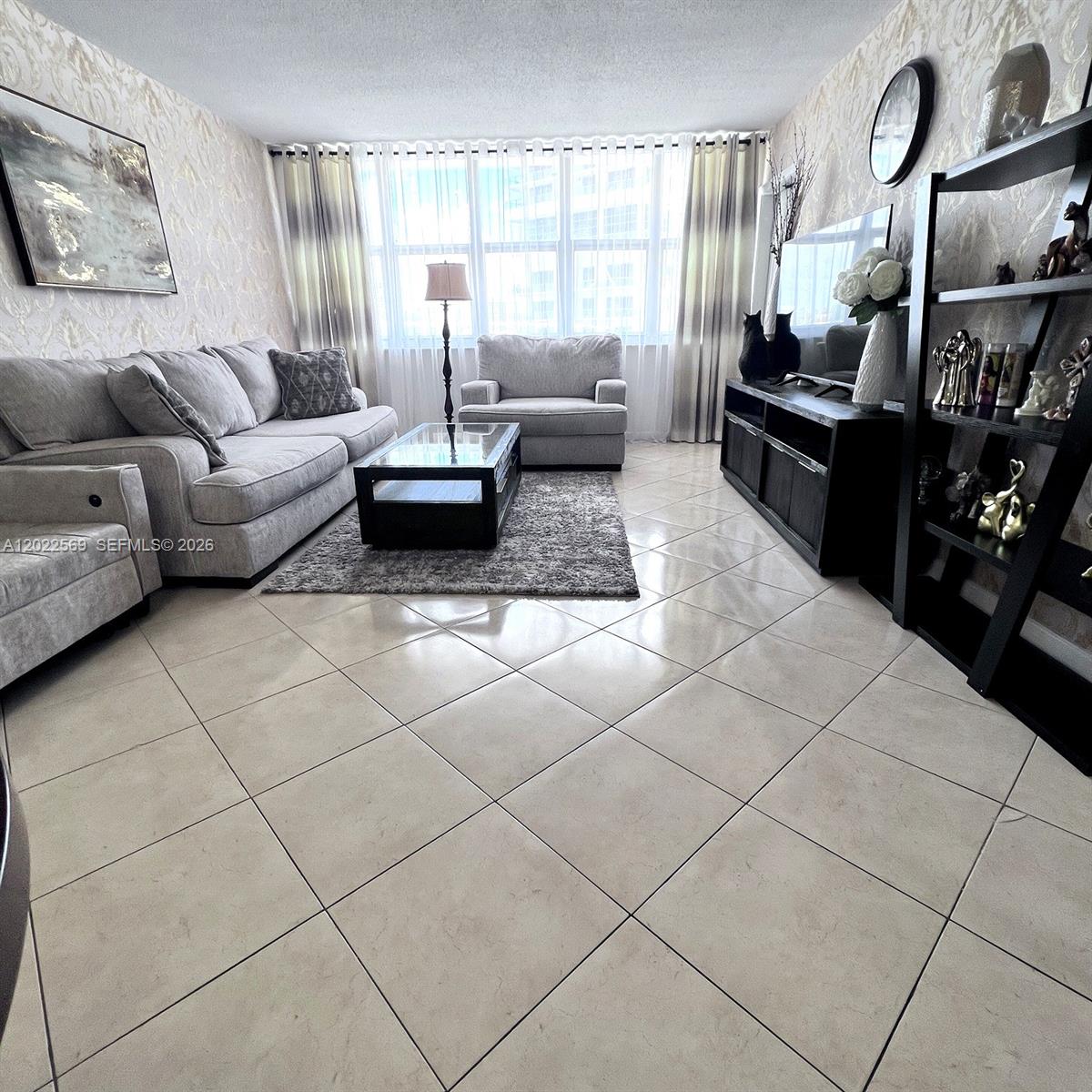 1801 S Ocean Dr 536