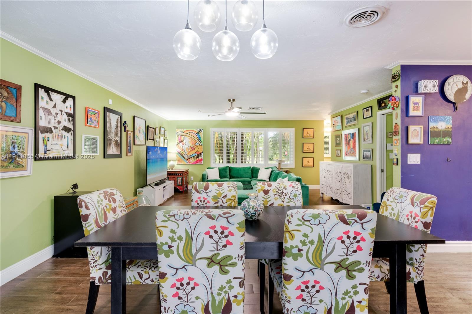 HERMAN HILLS - Residential