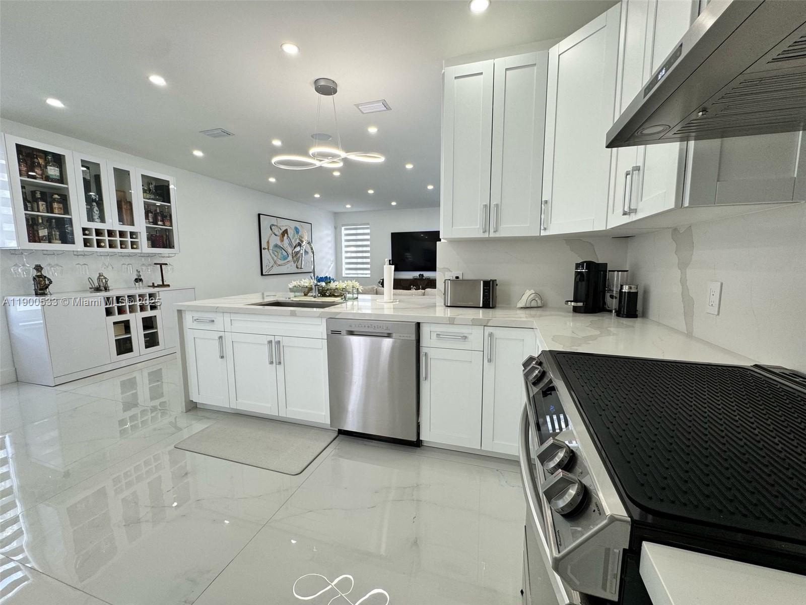 GRAVERAN ESTATES - Residential