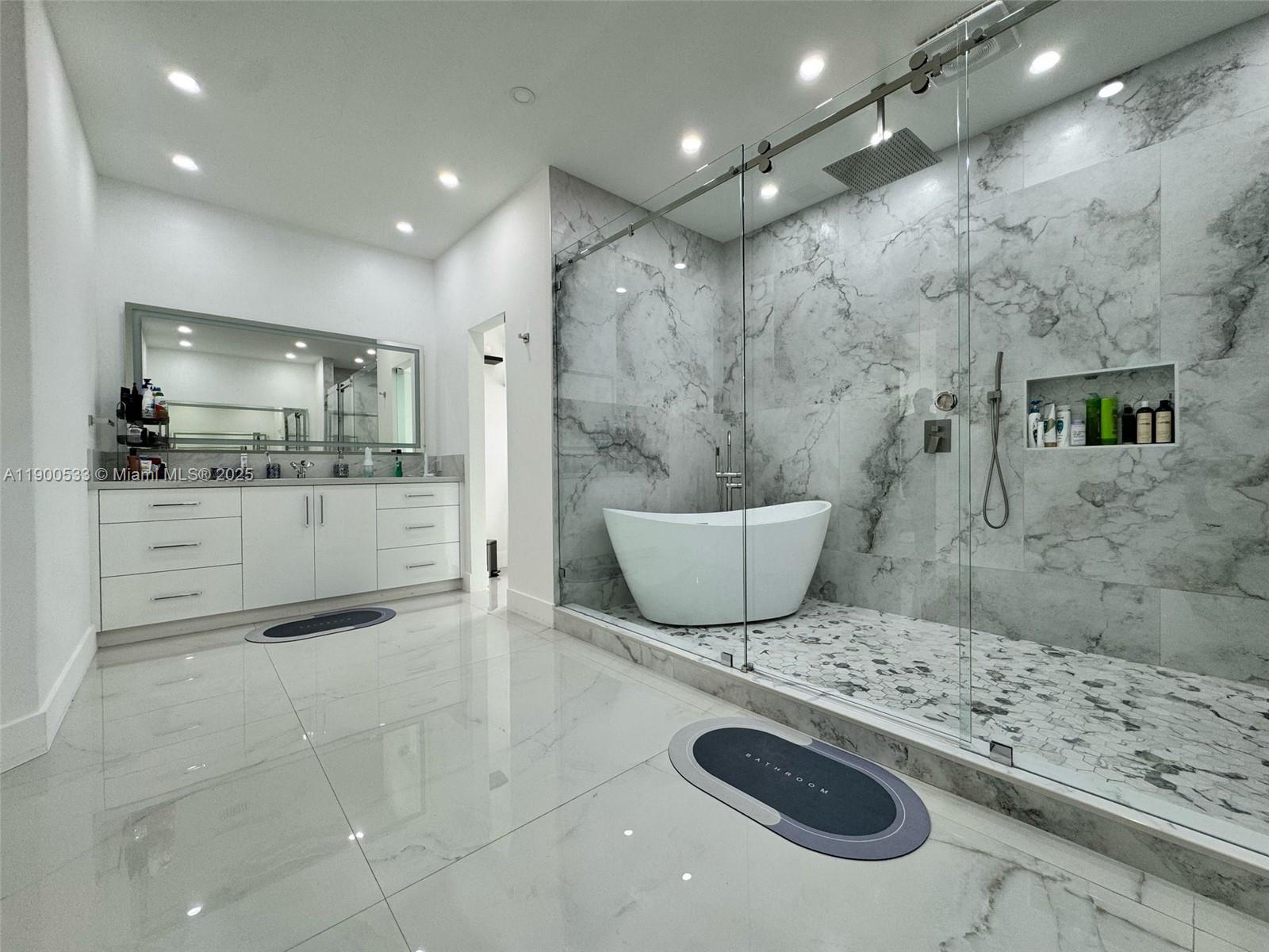 GRAVERAN ESTATES - Residential