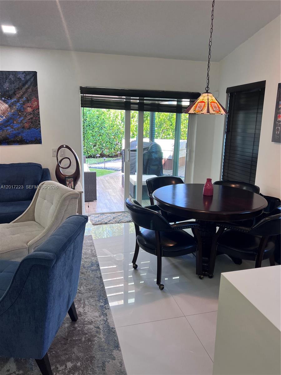 SECTOR 2-PARCELS 21A 25 2 - Residential Lease