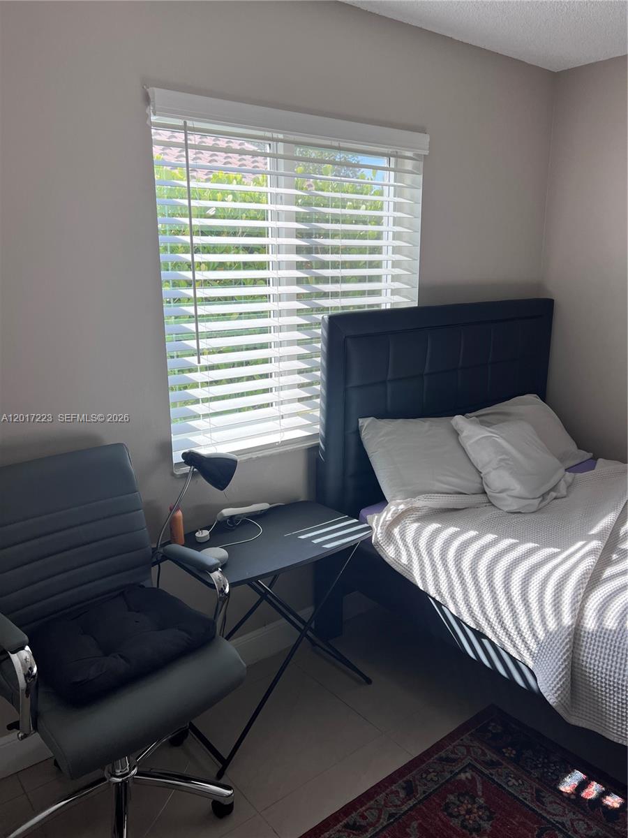 SECTOR 2-PARCELS 21A 25 2 - Residential Lease