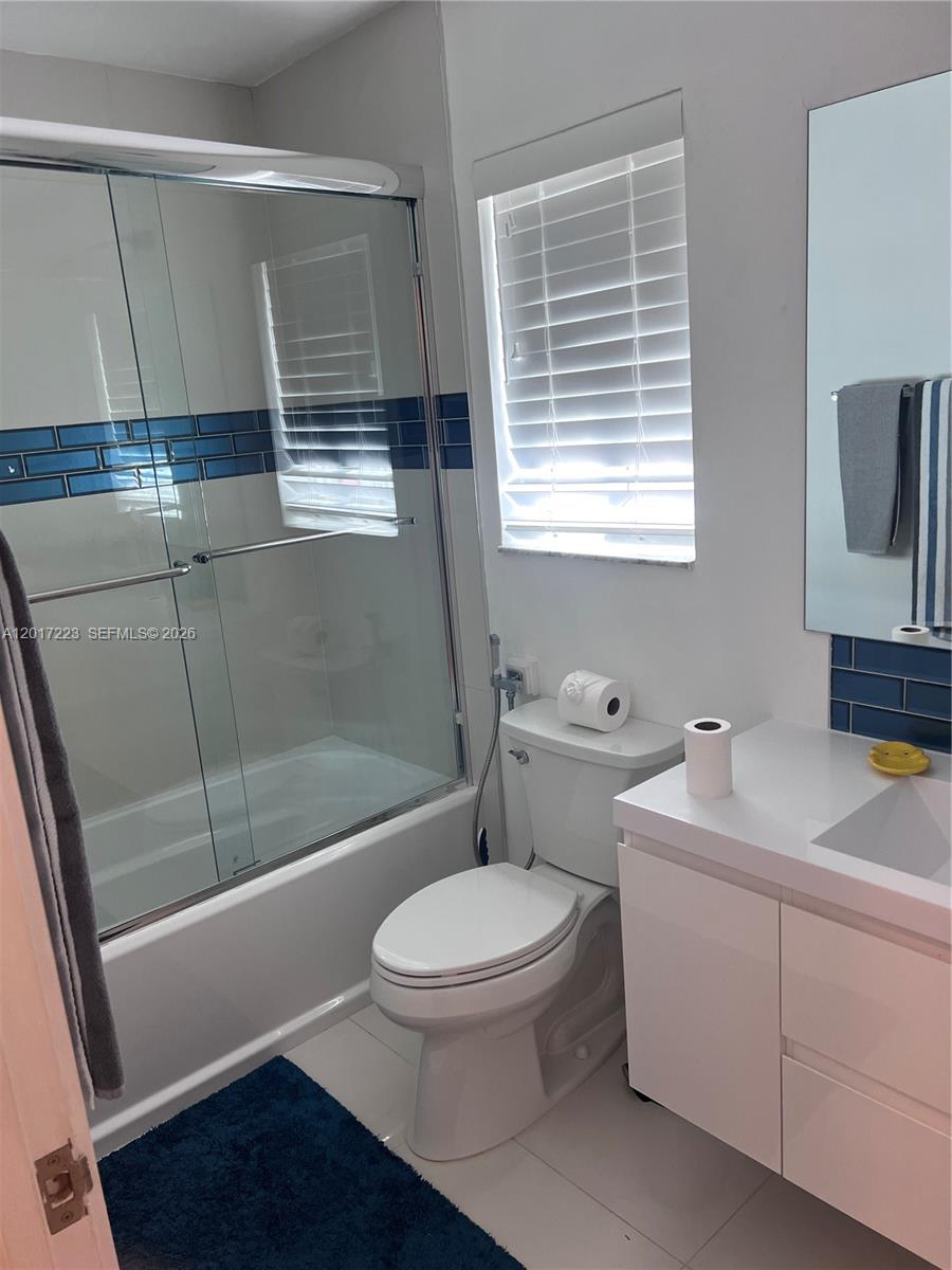 SECTOR 2-PARCELS 21A 25 2 - Residential Lease