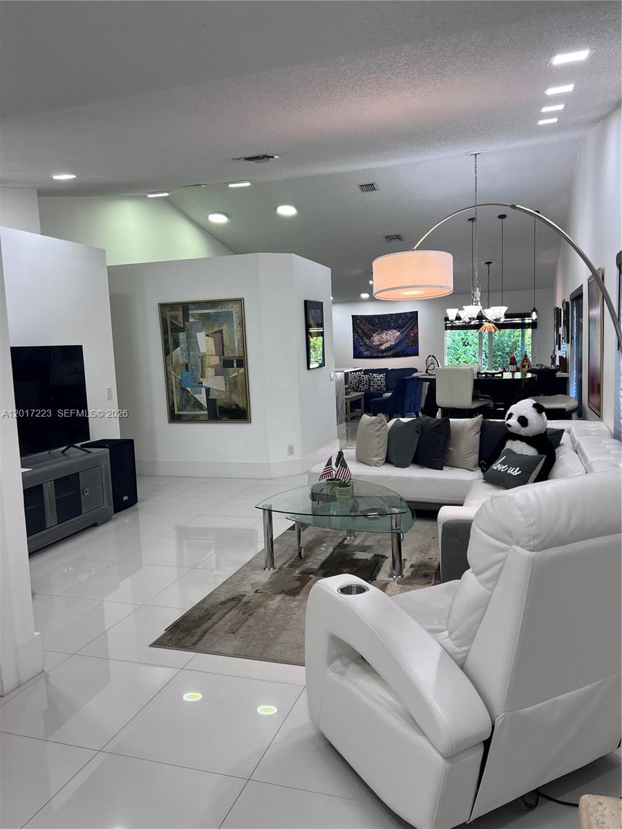 SECTOR 2-PARCELS 21A 25 2 - Residential Lease