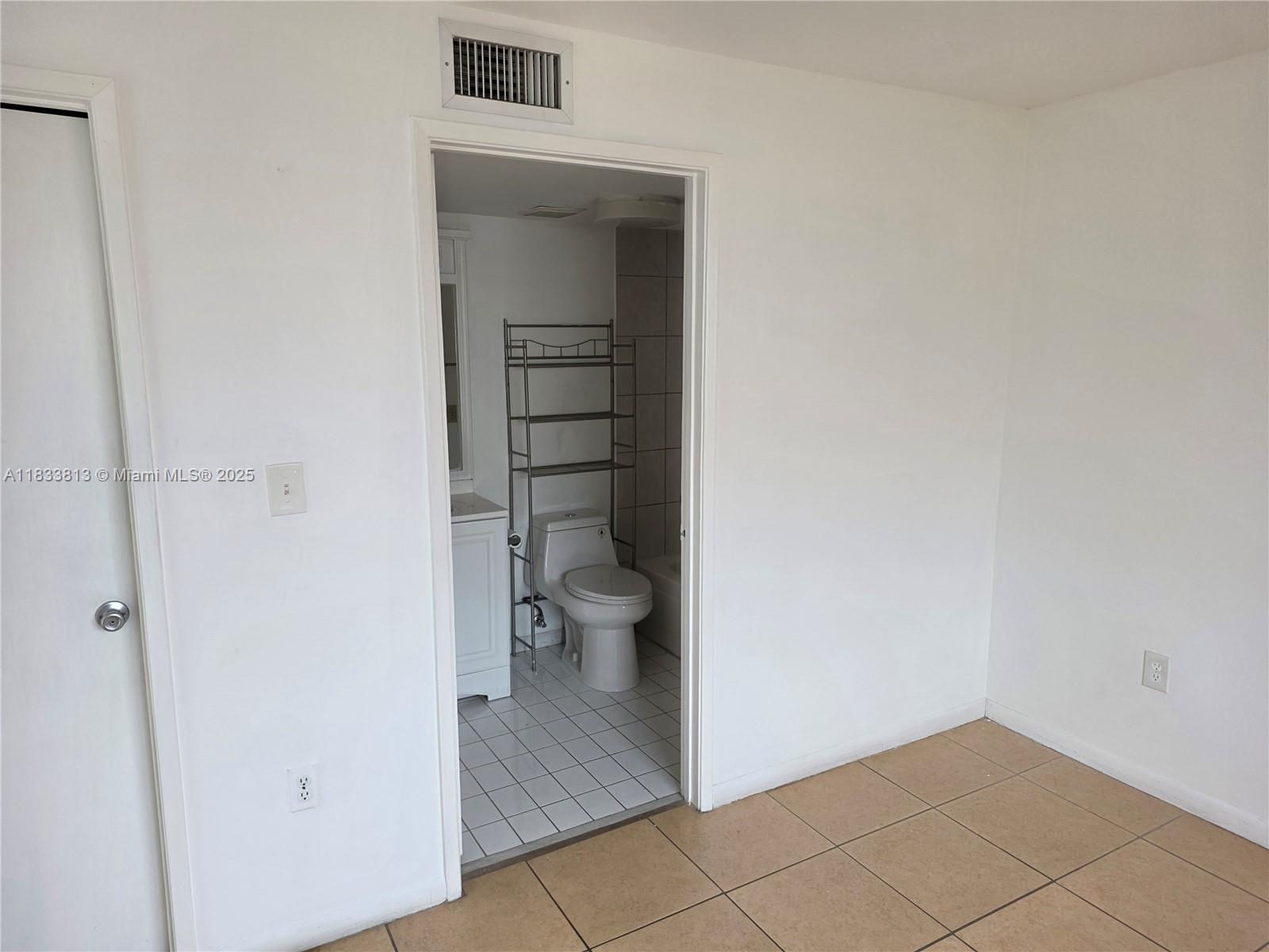 6060 W 21st Ct 501