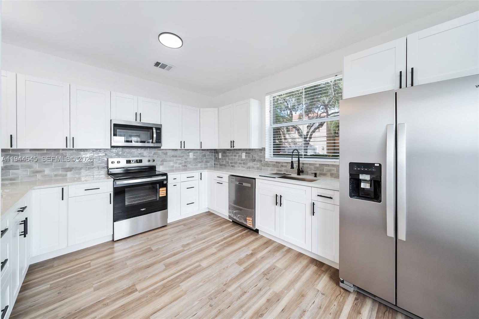 WEST LAKE VILLAGE PLAT - Residential