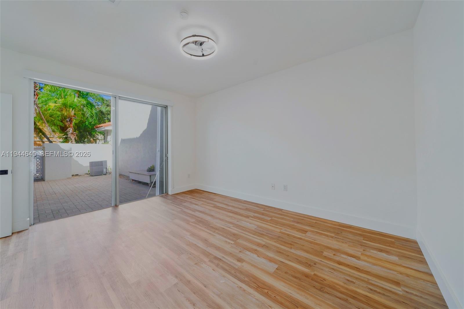 WEST LAKE VILLAGE PLAT - Residential