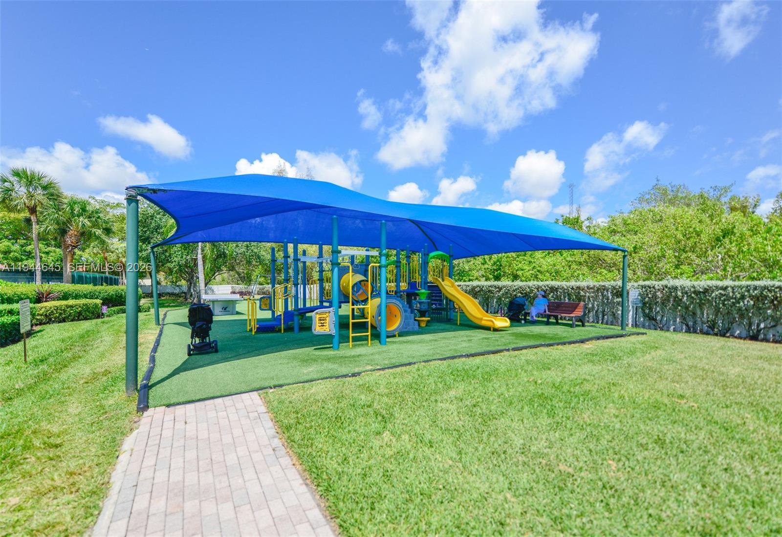 WEST LAKE VILLAGE PLAT - Residential