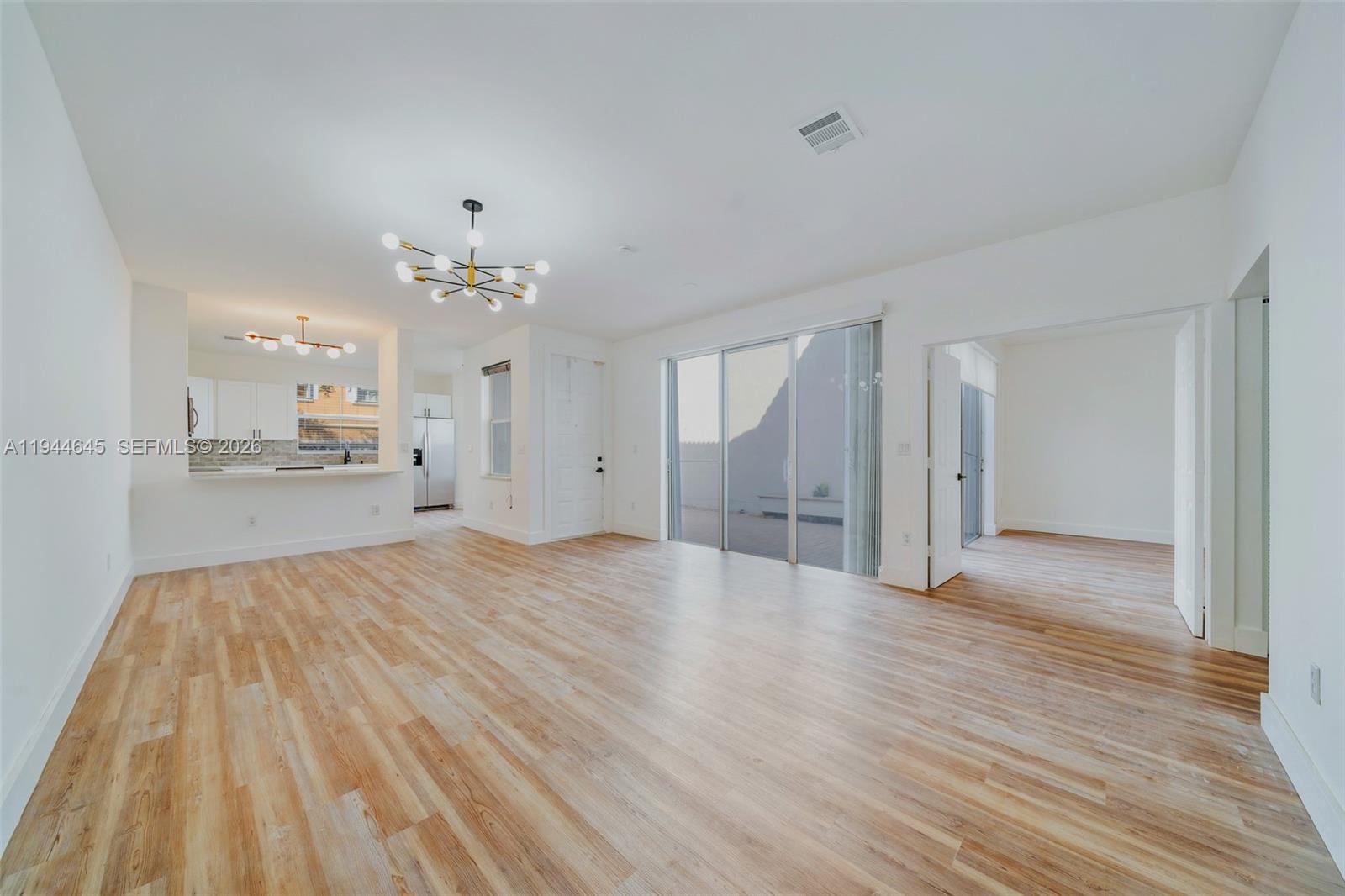 WEST LAKE VILLAGE PLAT - Residential