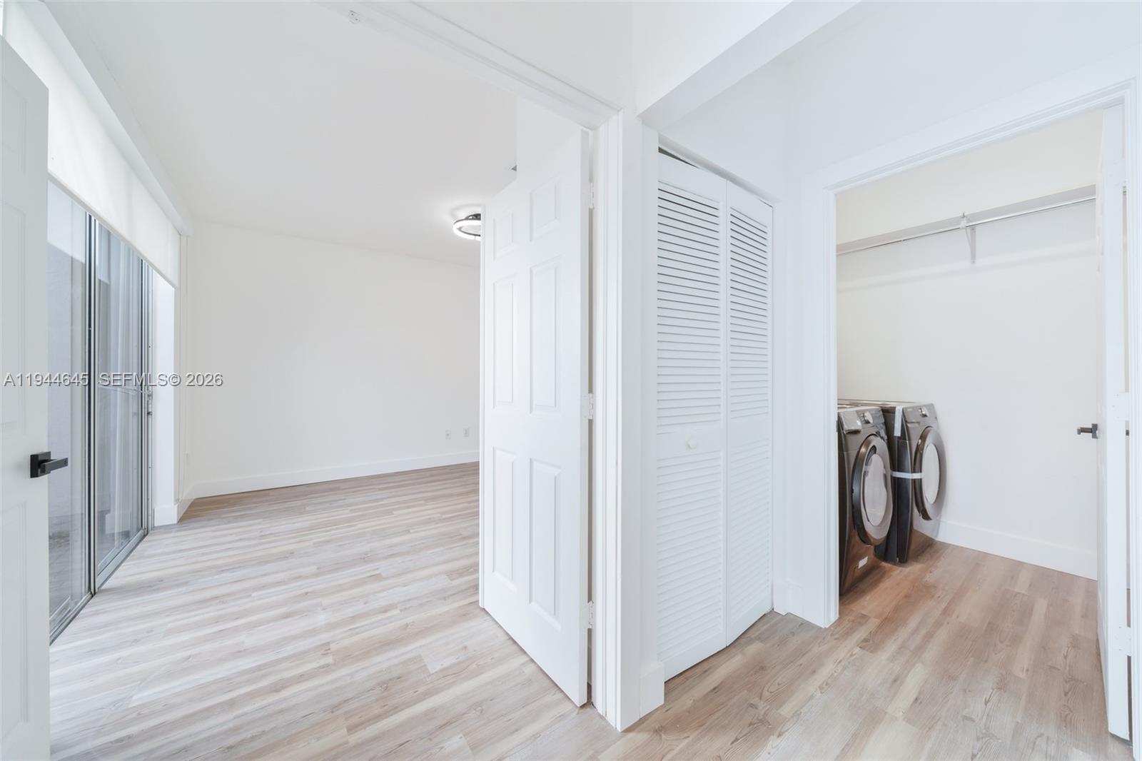 WEST LAKE VILLAGE PLAT - Residential