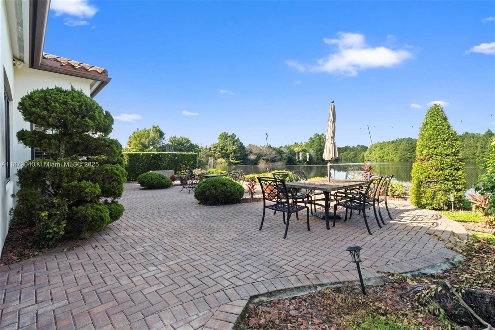 MONTERRA PLAT - Residential Lease