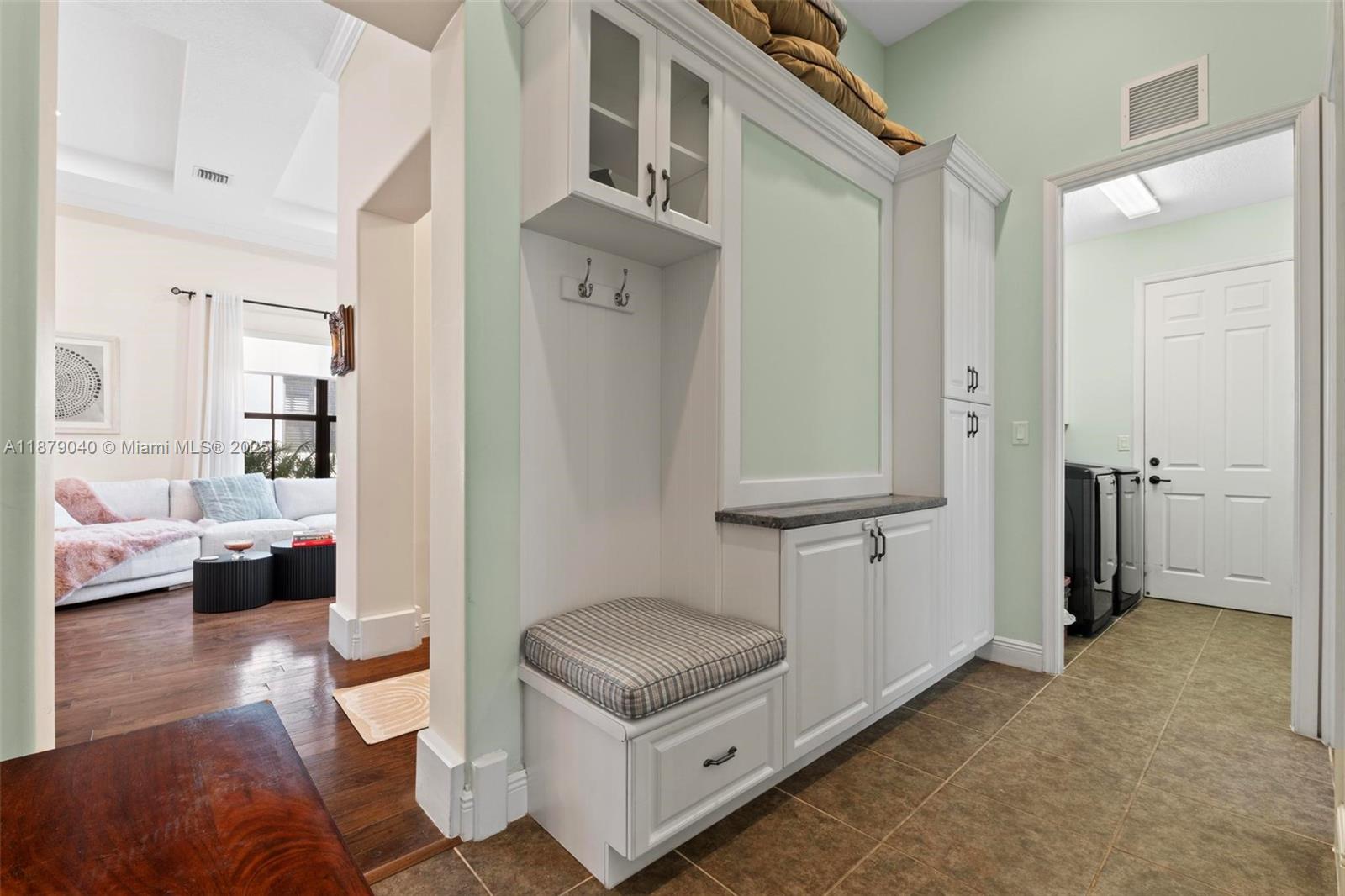 MONTERRA PLAT - Residential Lease